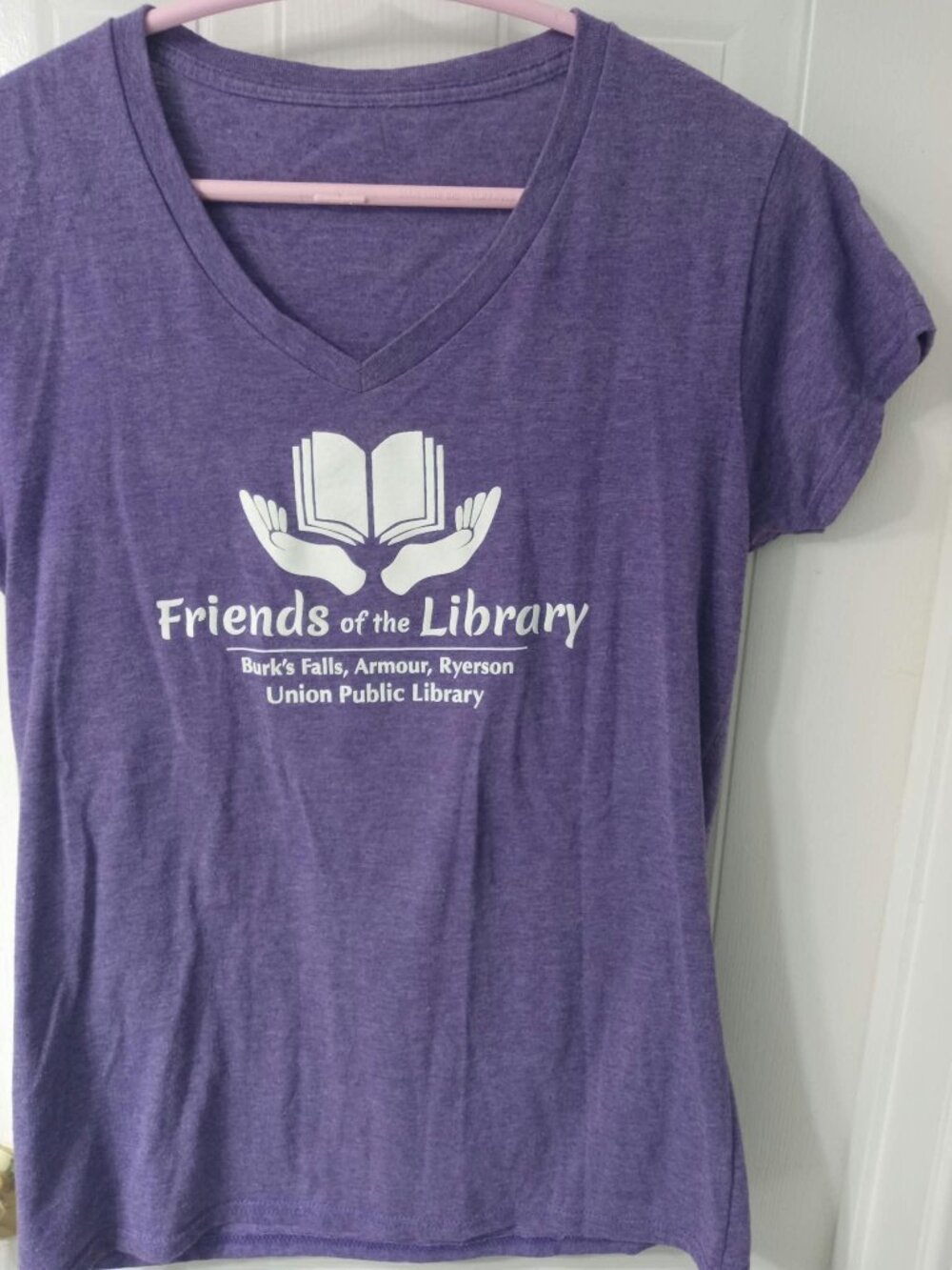 Friends of the Library t-shirt Union Public Library